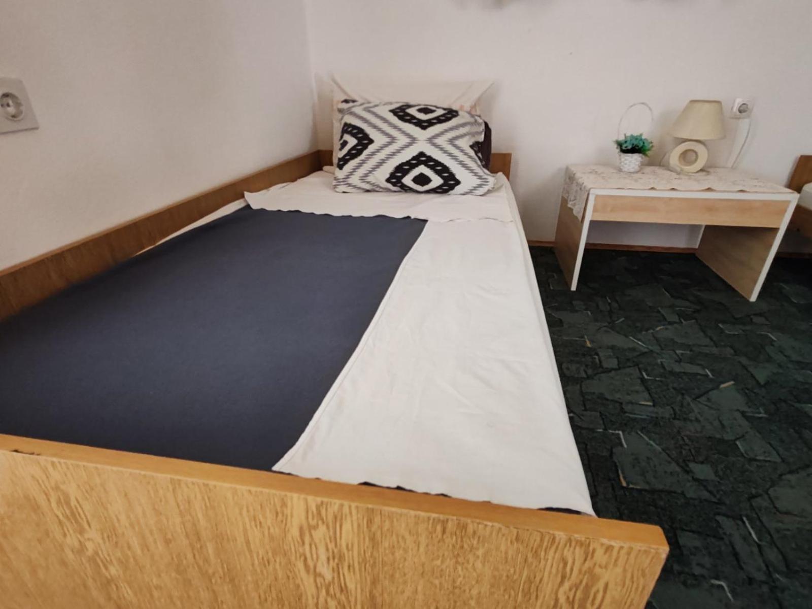 Apartmani 沃迪切 外观 照片