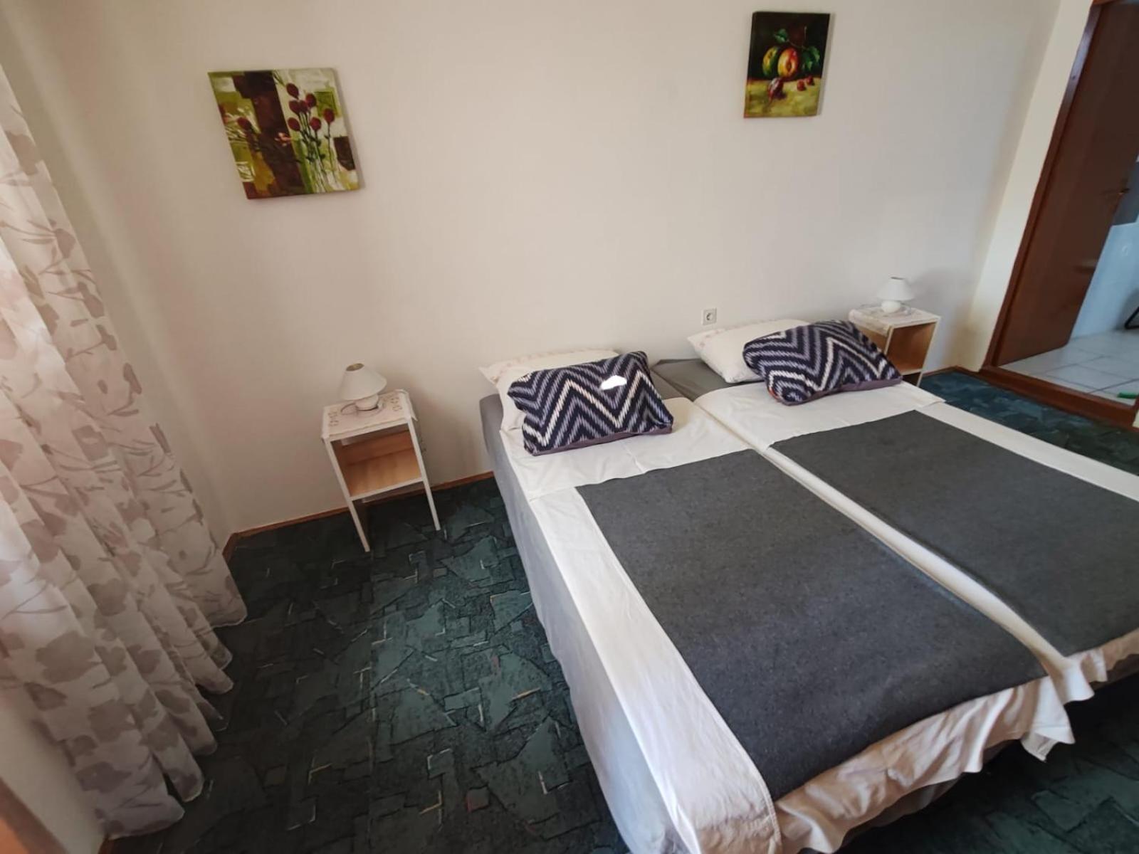 Apartmani 沃迪切 外观 照片
