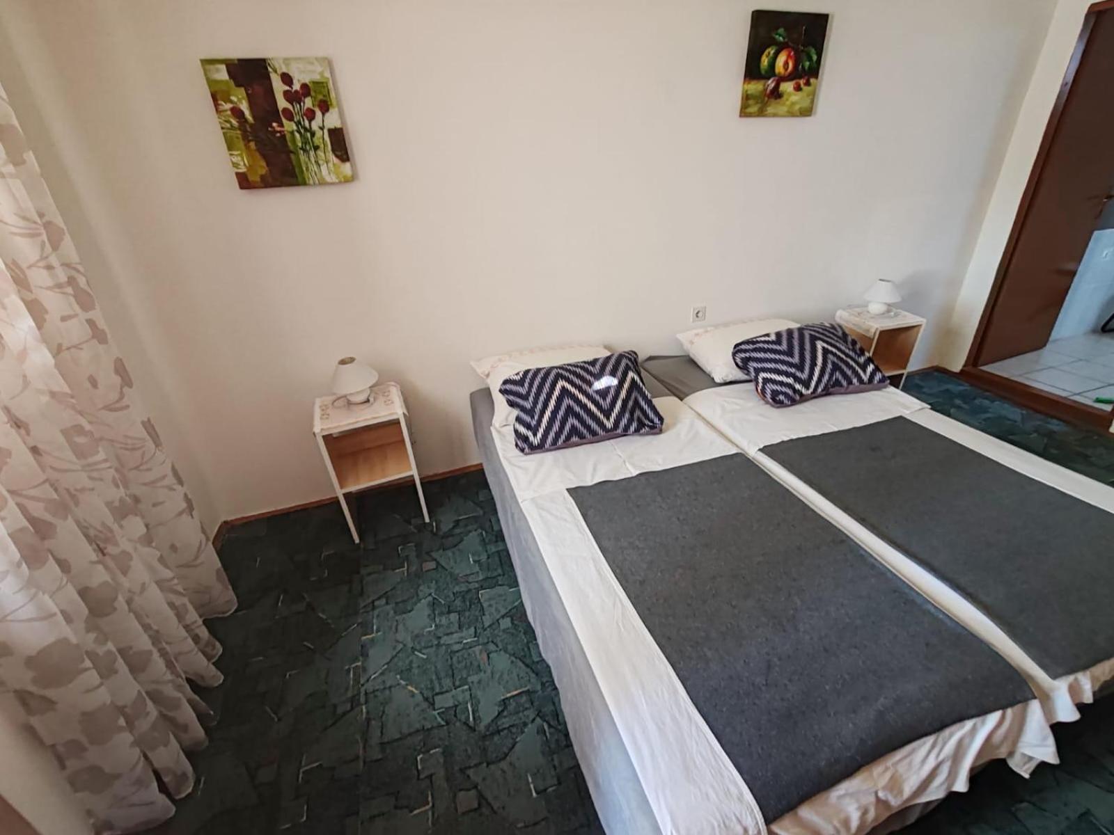 Apartmani 沃迪切 外观 照片